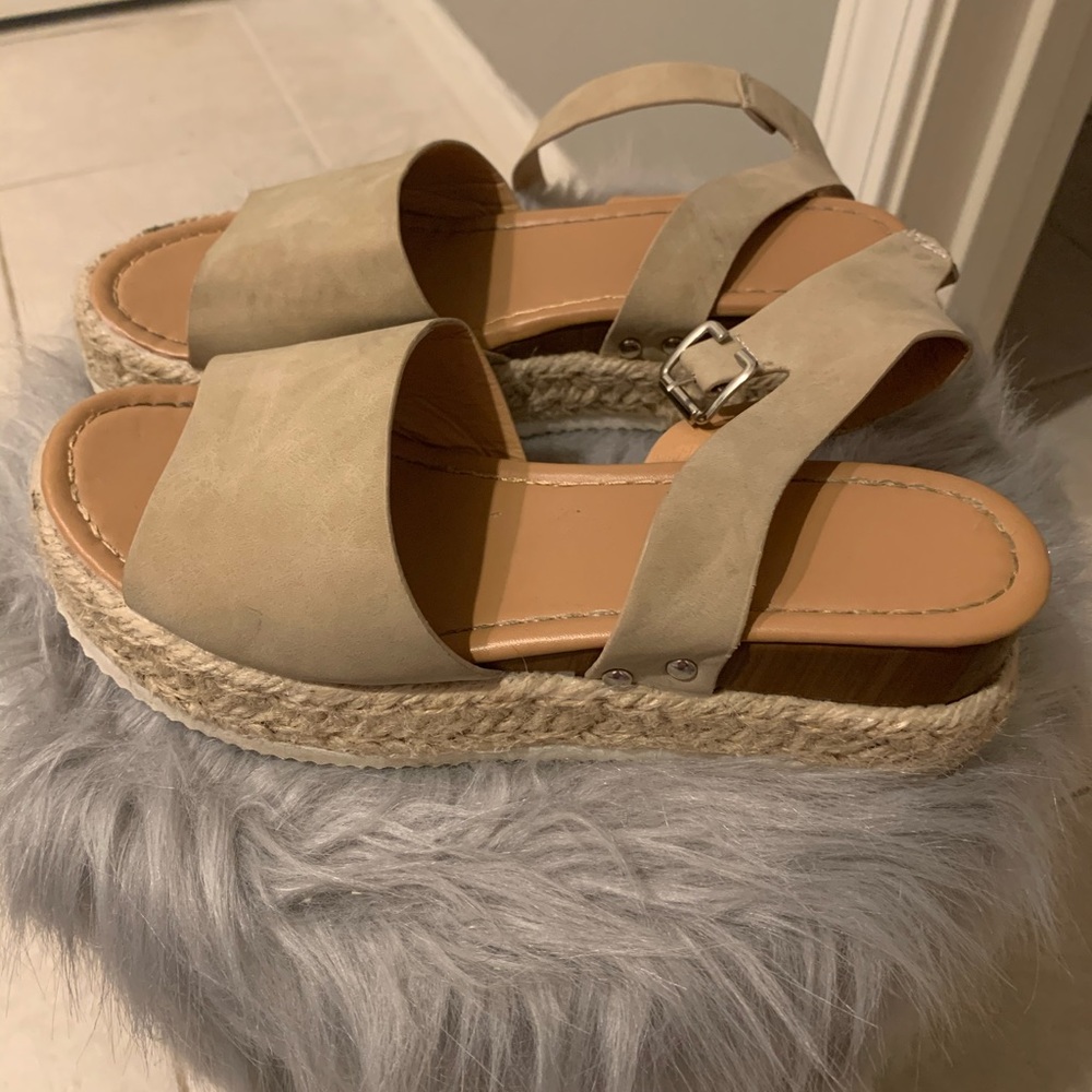 Tan Espadrilles Sandals- size 7.5